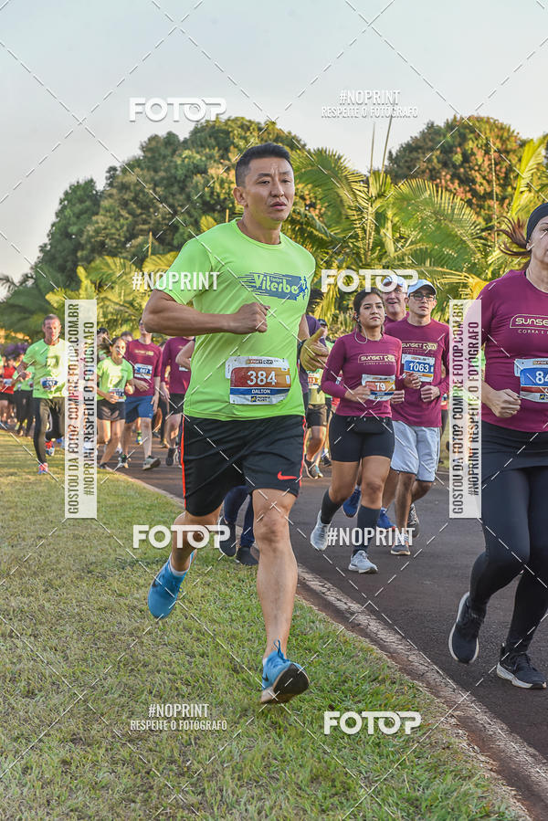 Buy your photos of the eventSunset Run 2019 on Fotop