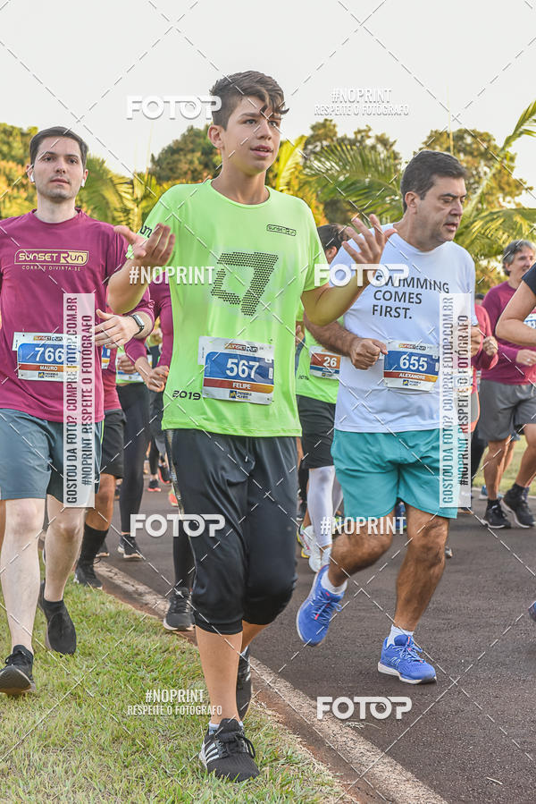 Buy your photos of the eventSunset Run 2019 on Fotop