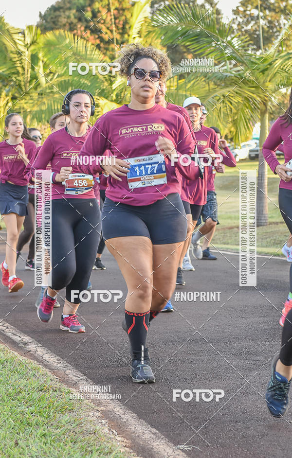 Buy your photos of the eventSunset Run 2019 on Fotop