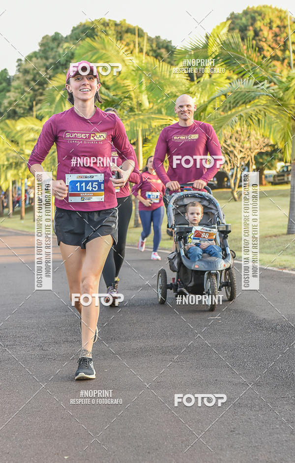 Buy your photos of the eventSunset Run 2019 on Fotop