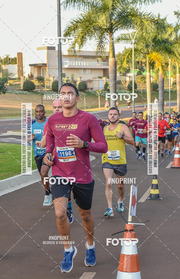 Buy your photos of the eventSunset Run 2019 on Fotop