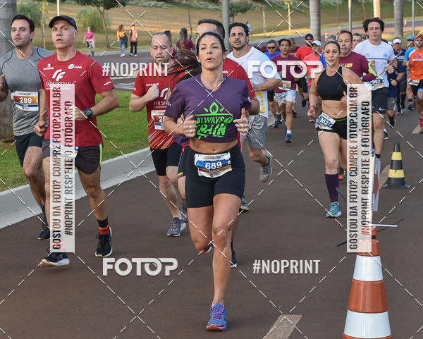 Buy your photos of the eventSunset Run 2019 on Fotop