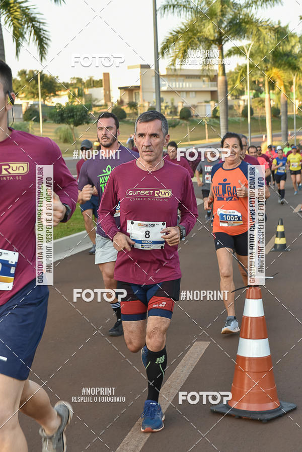 Buy your photos of the eventSunset Run 2019 on Fotop