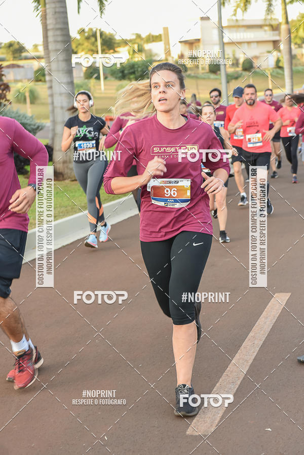 Buy your photos of the eventSunset Run 2019 on Fotop