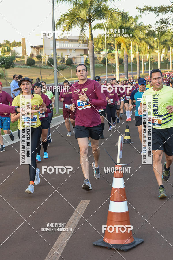Buy your photos of the eventSunset Run 2019 on Fotop