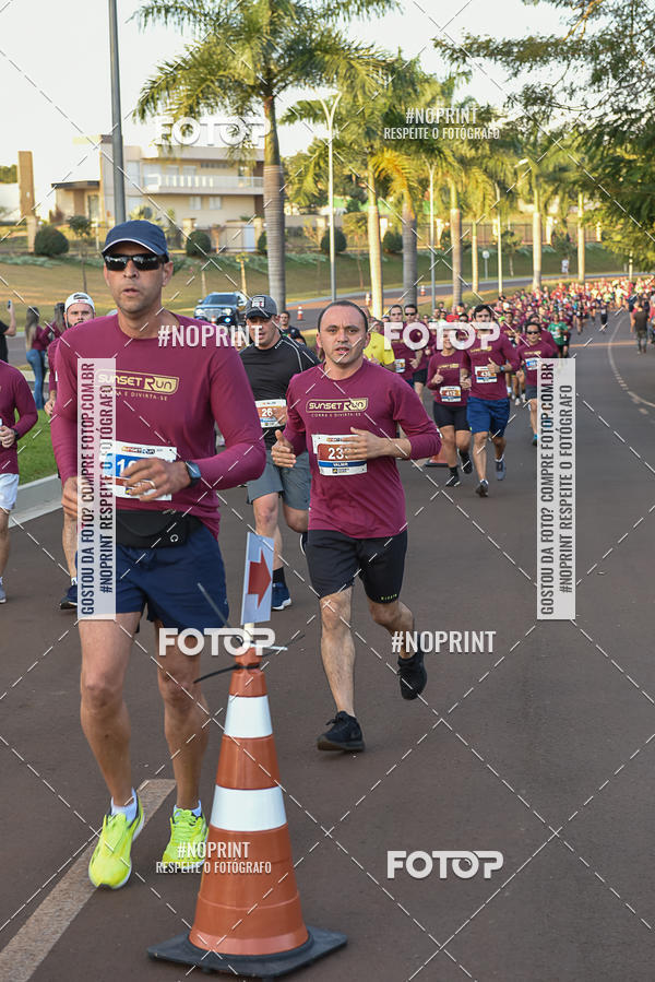 Buy your photos of the eventSunset Run 2019 on Fotop