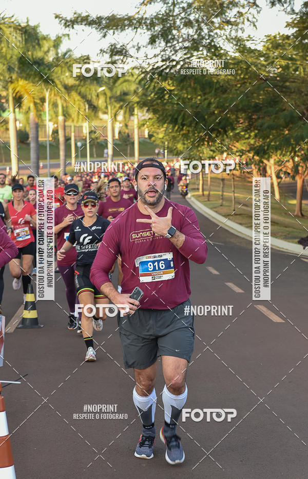 Buy your photos of the eventSunset Run 2019 on Fotop