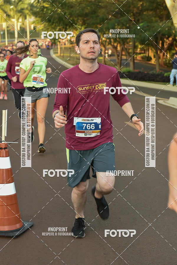 Buy your photos of the eventSunset Run 2019 on Fotop