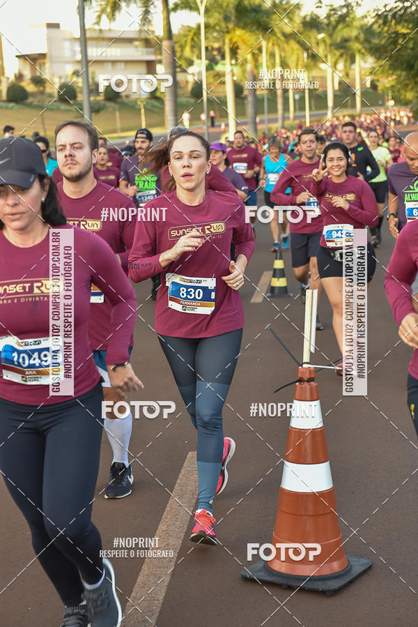 Buy your photos of the eventSunset Run 2019 on Fotop