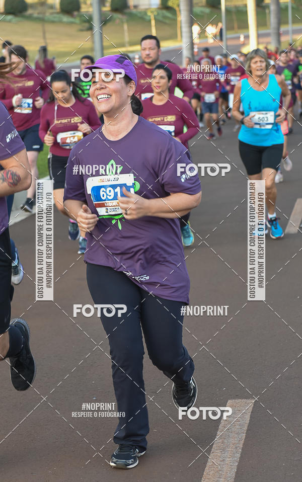 Buy your photos of the eventSunset Run 2019 on Fotop