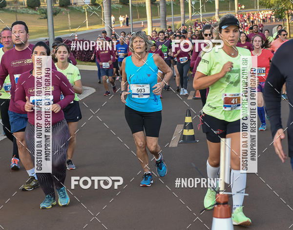 Buy your photos of the eventSunset Run 2019 on Fotop