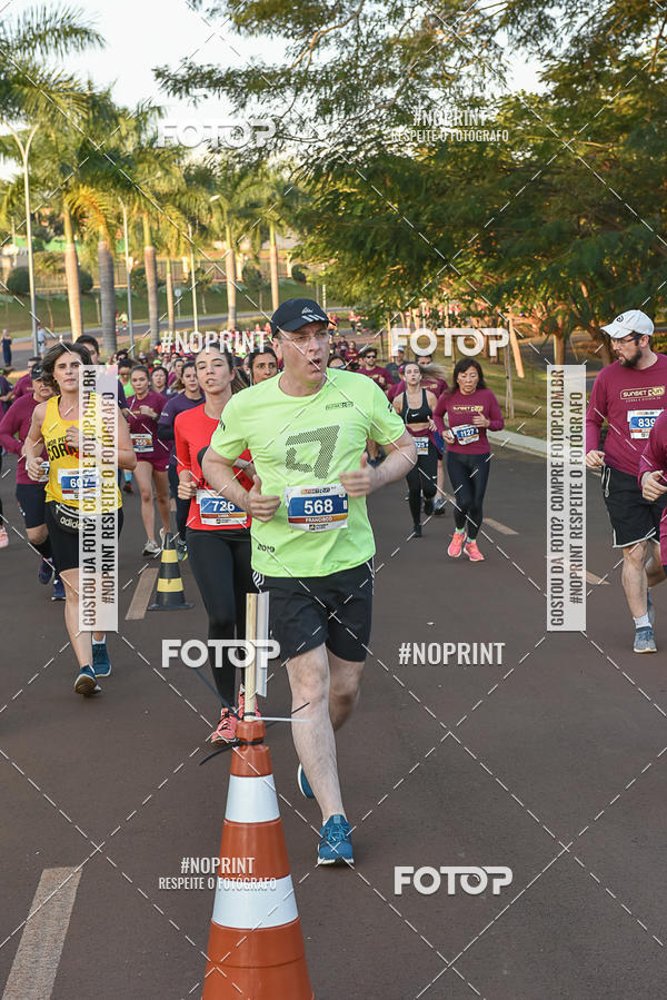 Buy your photos of the eventSunset Run 2019 on Fotop