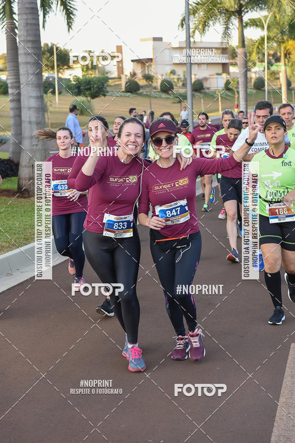 Buy your photos of the eventSunset Run 2019 on Fotop