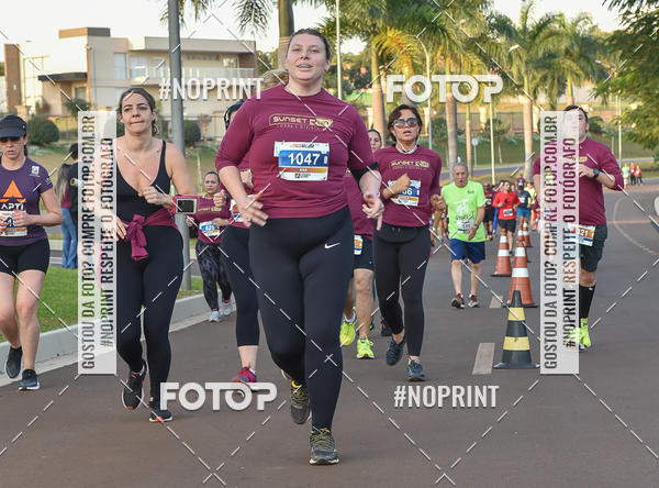 Buy your photos of the eventSunset Run 2019 on Fotop