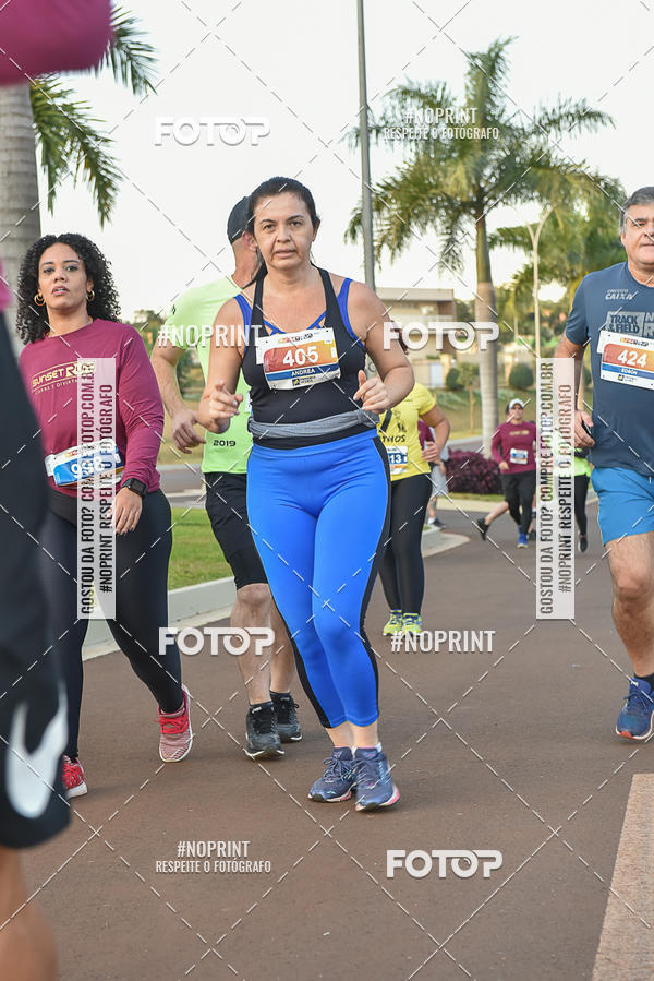 Buy your photos of the eventSunset Run 2019 on Fotop