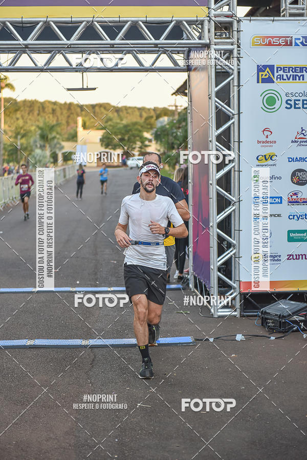 Buy your photos of the eventSunset Run 2019 on Fotop