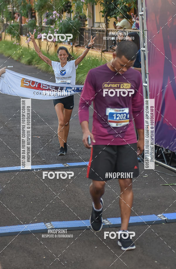 Buy your photos of the eventSunset Run 2019 on Fotop