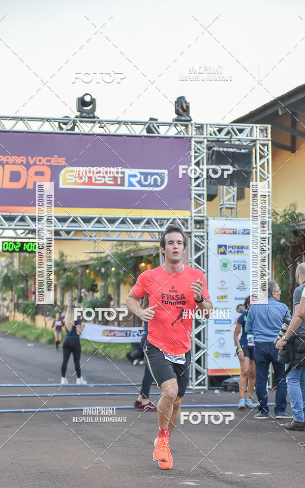 Buy your photos of the eventSunset Run 2019 on Fotop