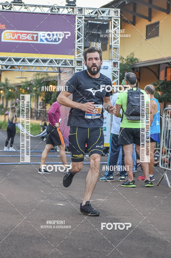 Buy your photos of the eventSunset Run 2019 on Fotop