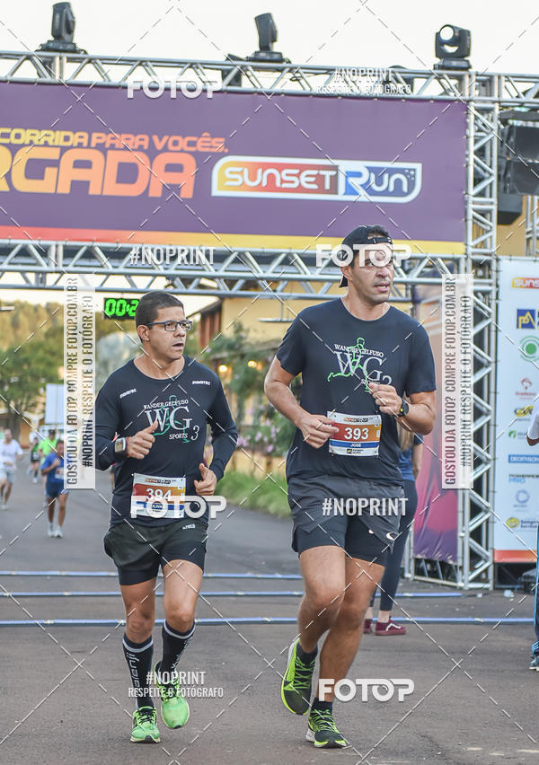 Buy your photos of the eventSunset Run 2019 on Fotop