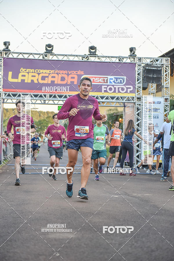 Buy your photos of the eventSunset Run 2019 on Fotop