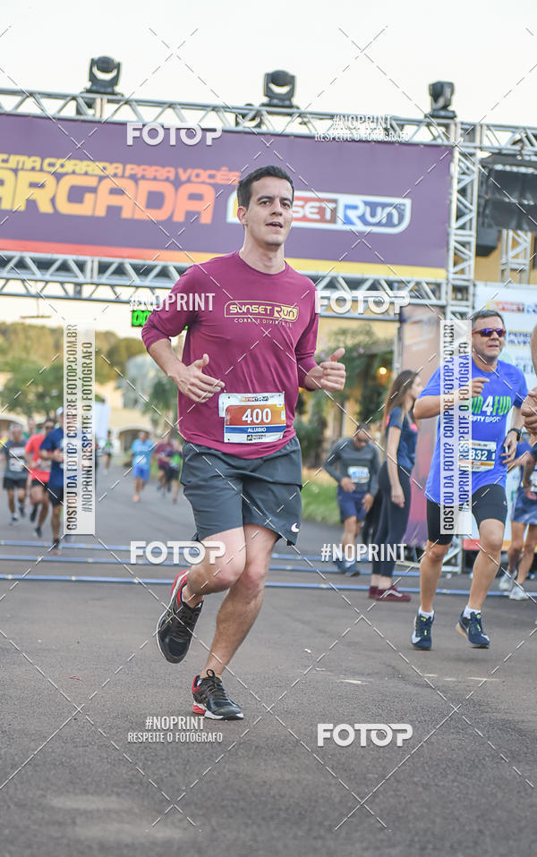 Buy your photos of the eventSunset Run 2019 on Fotop