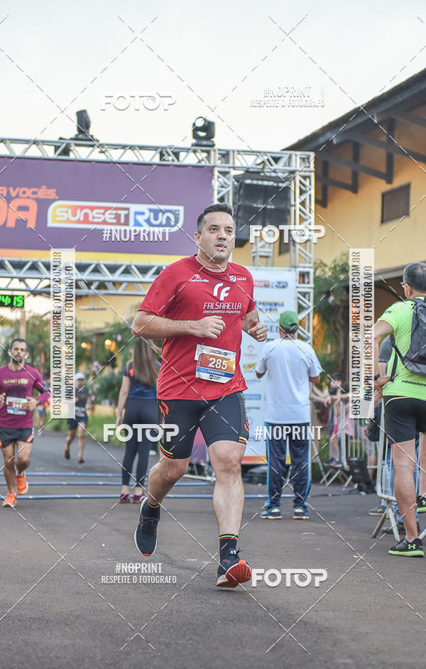 Buy your photos of the eventSunset Run 2019 on Fotop