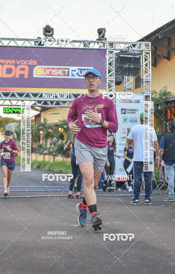 Buy your photos of the eventSunset Run 2019 on Fotop