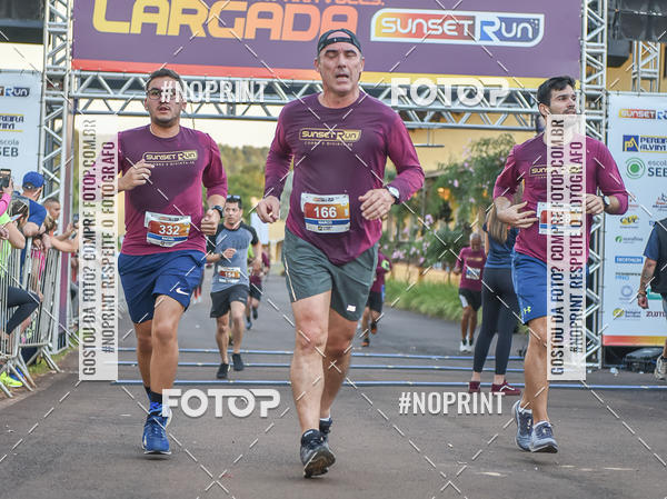 Buy your photos of the eventSunset Run 2019 on Fotop