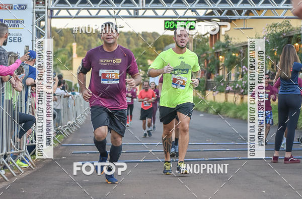 Buy your photos of the eventSunset Run 2019 on Fotop