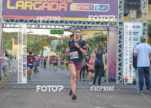 Buy your photos of the eventSunset Run 2019 on Fotop