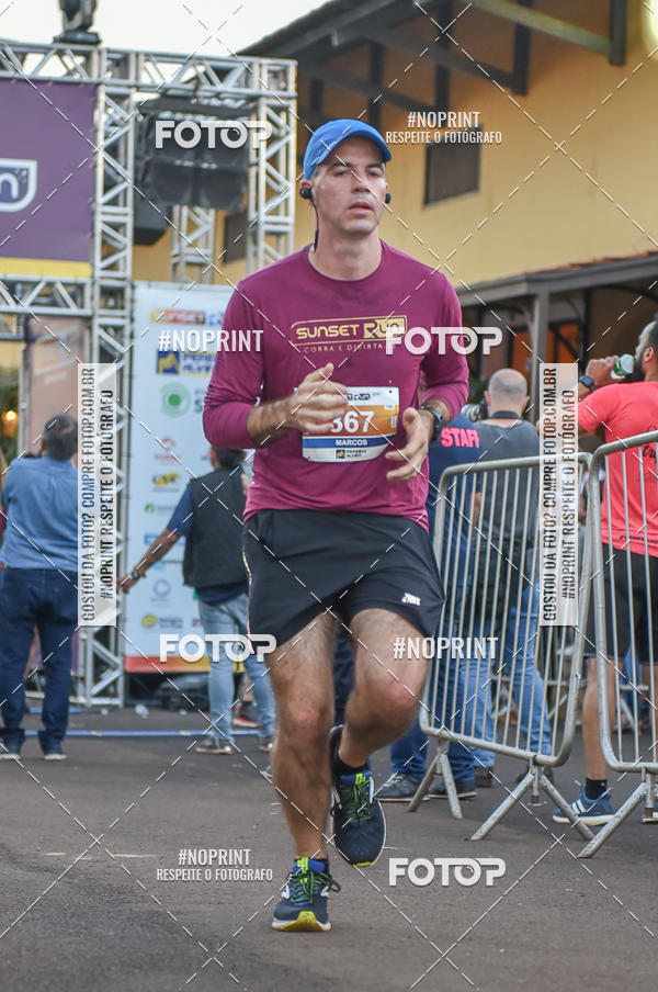 Buy your photos of the eventSunset Run 2019 on Fotop