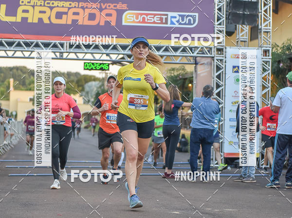 Buy your photos of the eventSunset Run 2019 on Fotop