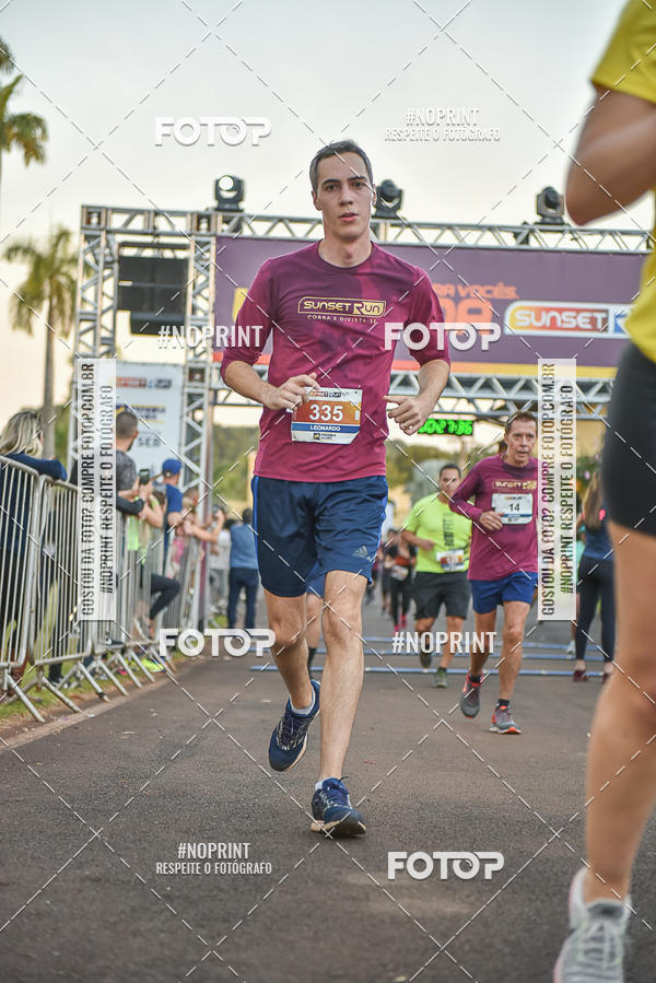 Buy your photos of the eventSunset Run 2019 on Fotop