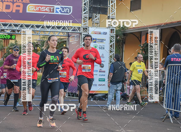 Buy your photos of the eventSunset Run 2019 on Fotop