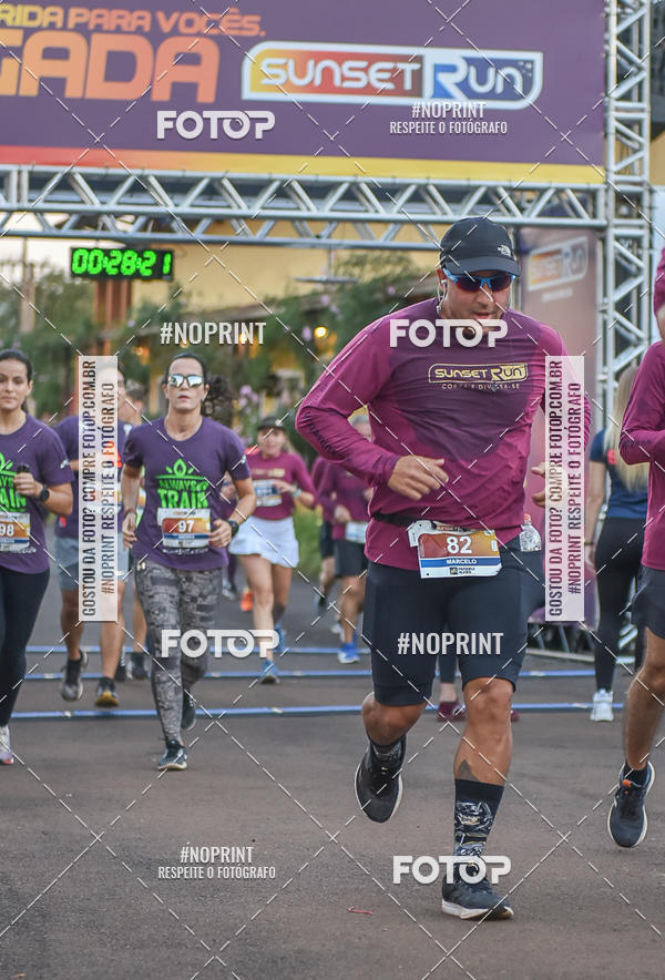 Buy your photos of the eventSunset Run 2019 on Fotop