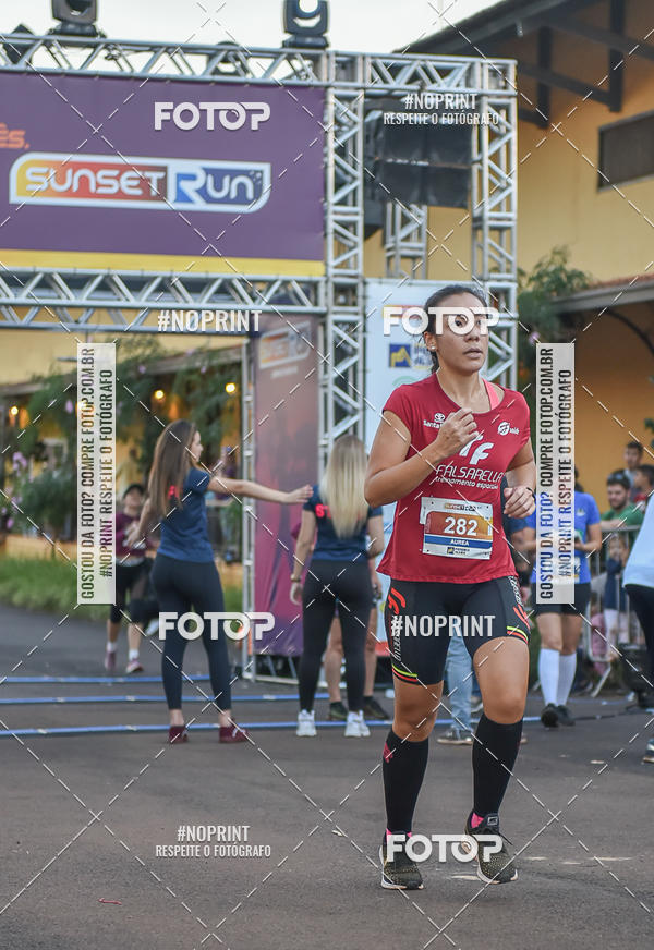 Buy your photos of the eventSunset Run 2019 on Fotop