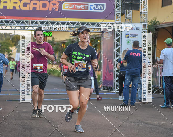 Buy your photos of the eventSunset Run 2019 on Fotop