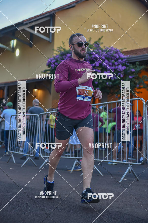 Buy your photos of the eventSunset Run 2019 on Fotop