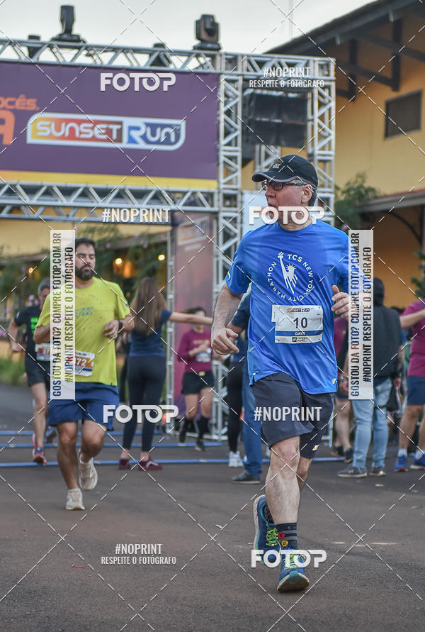 Buy your photos of the eventSunset Run 2019 on Fotop