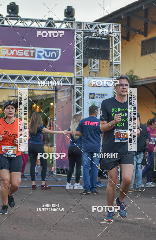 Buy your photos of the eventSunset Run 2019 on Fotop
