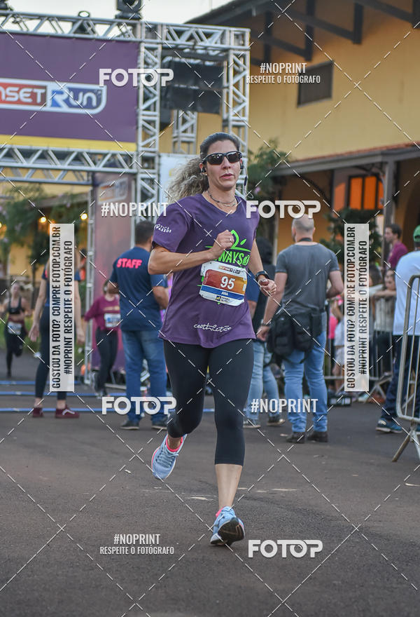 Buy your photos of the eventSunset Run 2019 on Fotop