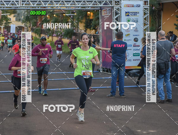 Buy your photos of the eventSunset Run 2019 on Fotop
