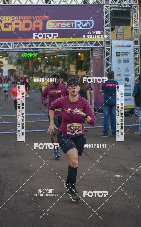 Buy your photos of the eventSunset Run 2019 on Fotop