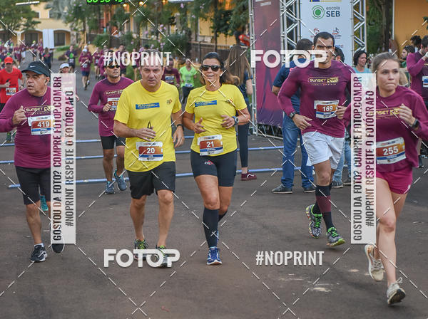 Buy your photos of the eventSunset Run 2019 on Fotop