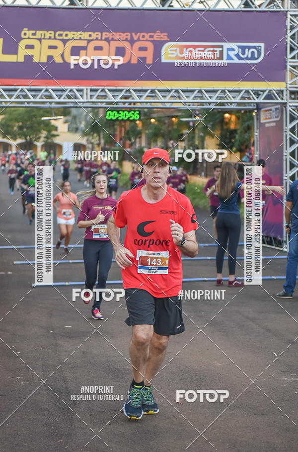 Buy your photos of the eventSunset Run 2019 on Fotop