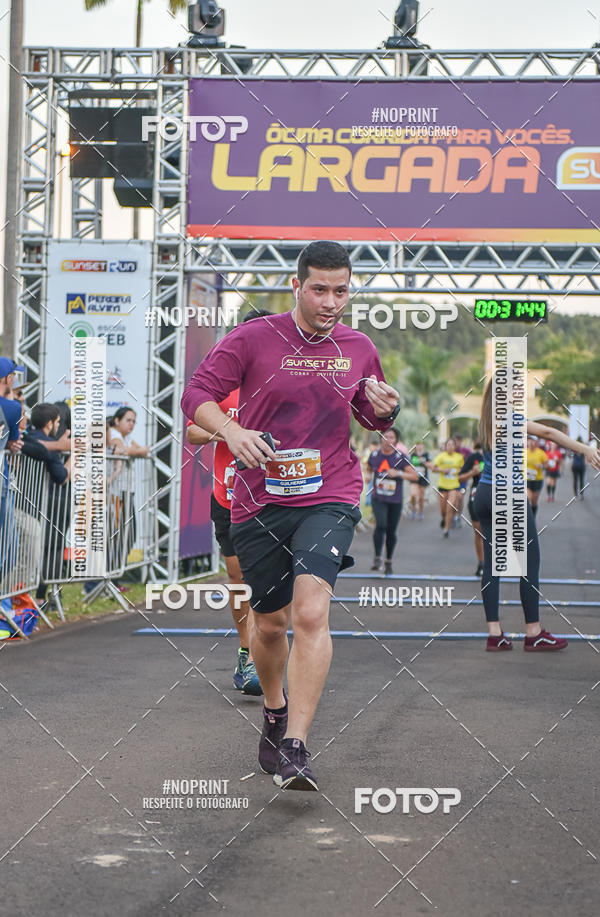 Buy your photos of the eventSunset Run 2019 on Fotop