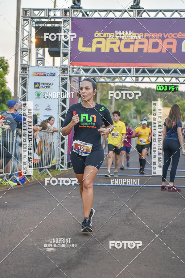 Buy your photos of the eventSunset Run 2019 on Fotop
