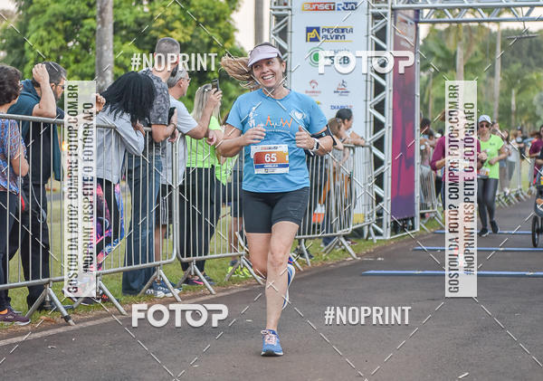 Buy your photos of the eventSunset Run 2019 on Fotop
