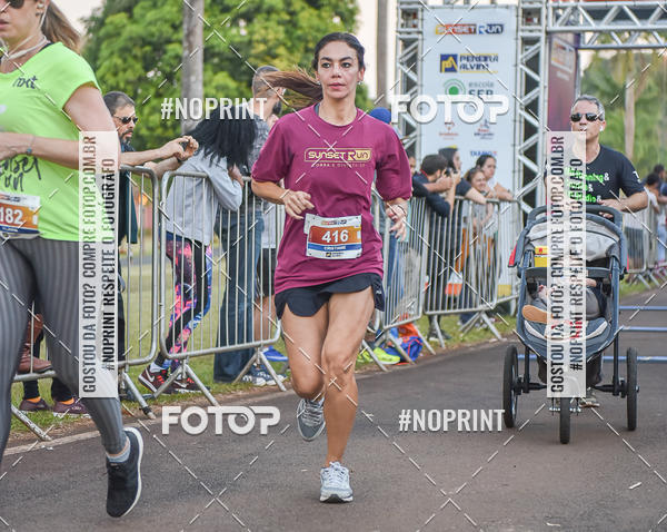 Buy your photos of the eventSunset Run 2019 on Fotop
